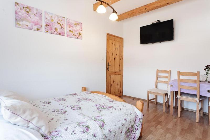 Karczma Maciejowka Hotel Czajowice Buitenkant foto